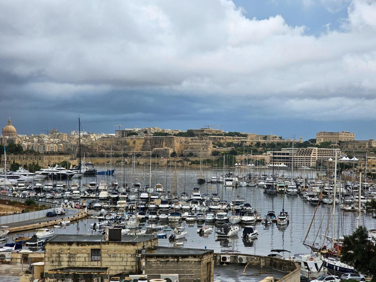 Mive Luxury Sea View Penthouse Gzira Exterior foto